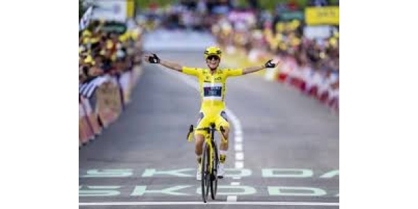 Pauline Ferrand-Prevot triomphe au Tour de France 2025.